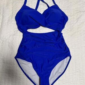 💙 Eomenie Blue Cutout One-Piece Swimsuit (M) 💙